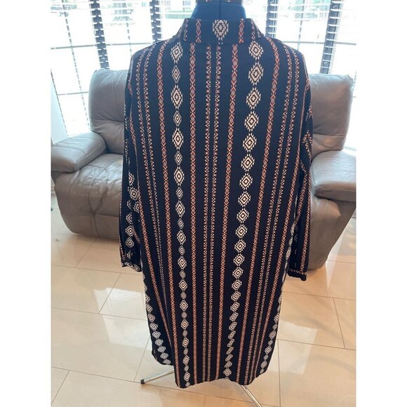Vintage-Inspired SettleDown 3XL Button-Up Shirt Dress In Geometric Pattern - Picture 8 of 13